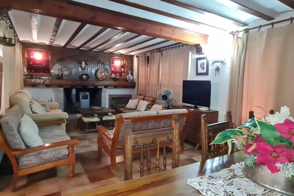 Casa Rural Emilia Escalona  Exterior photo